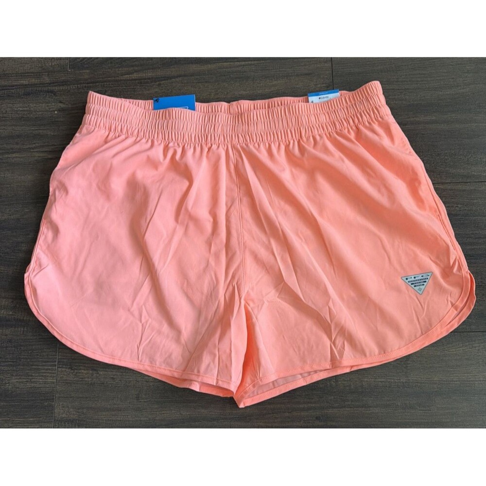 Columbia Women's Performance Water Shorts 3" inseam coral Peach orange L